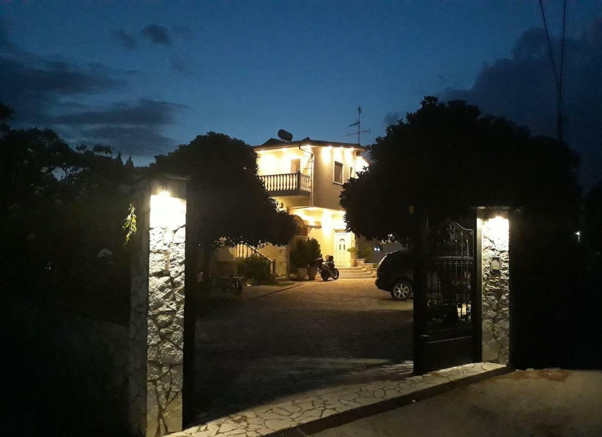 Luxury Country House In Kalamata / Sp Exteriér fotografie